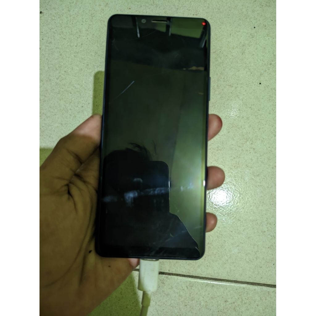 [bundling-minus] sony Xperia xz2 premium docomo & sony Xperia 5 I au