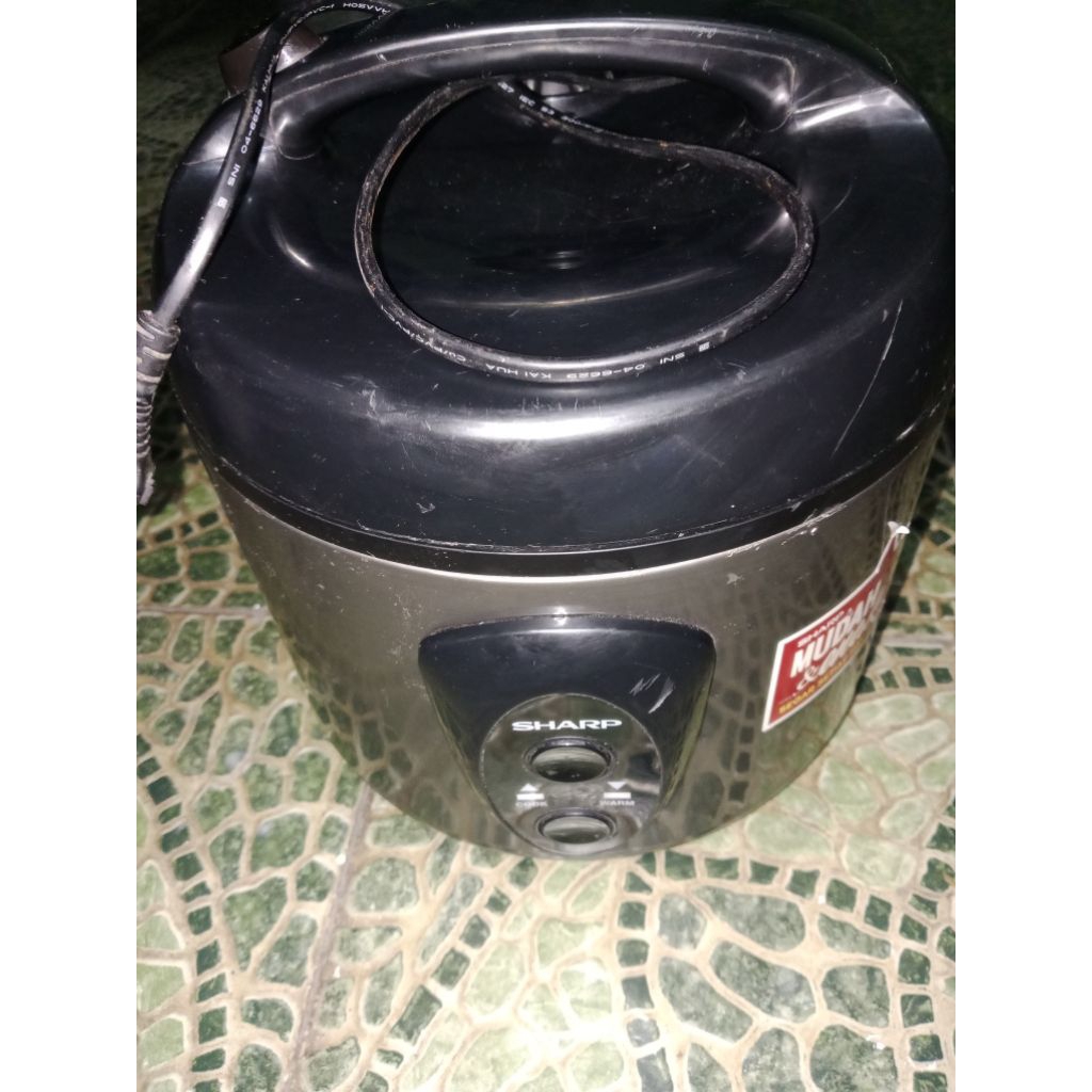 Ricecooker/magicom original sharp 1,8lt normal