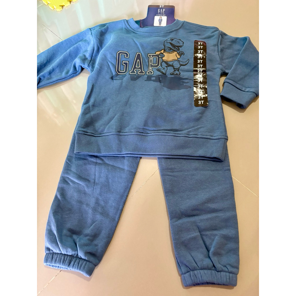 GAP set sweater celana panjang biru dino anak 3 dan 4 tahun