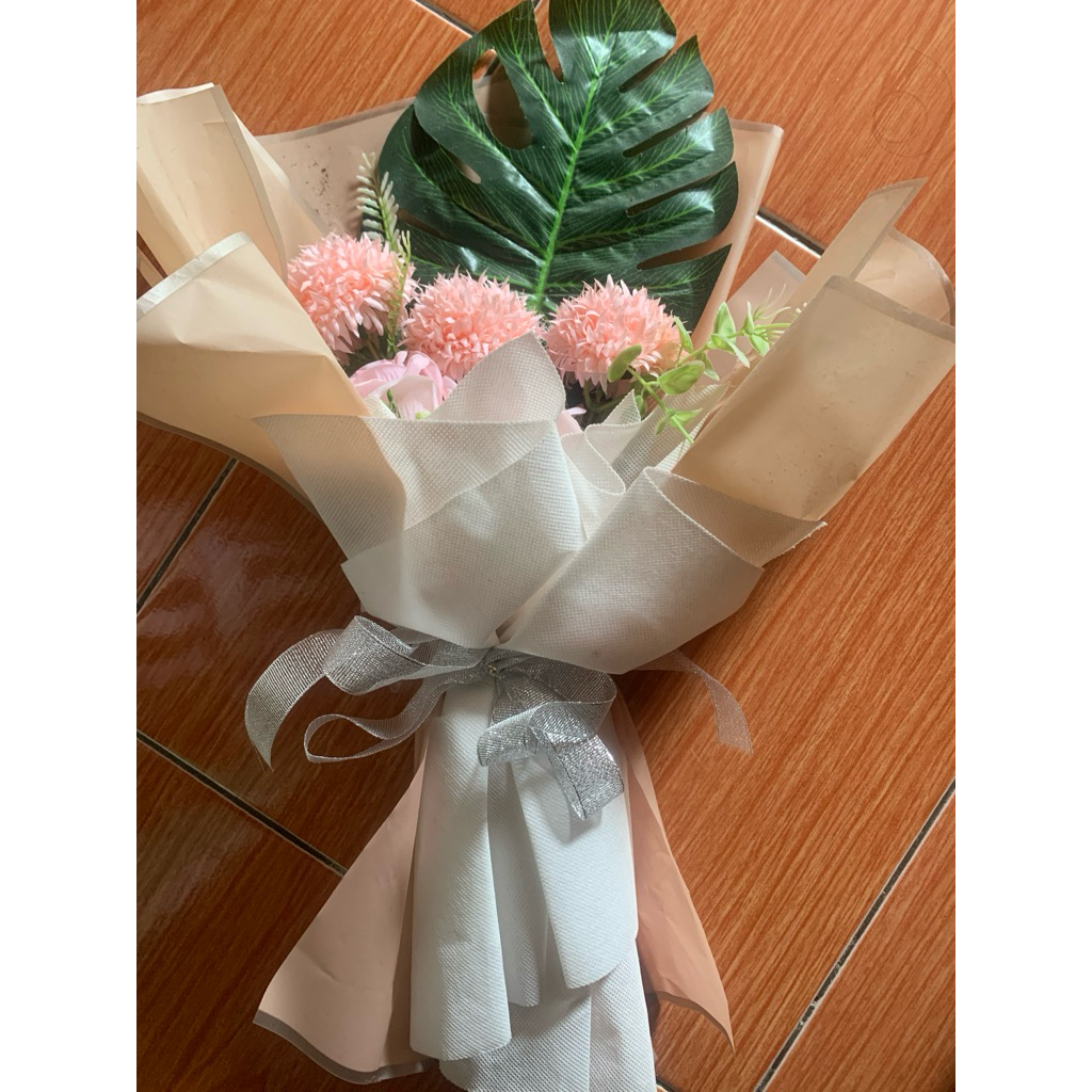 Preloved Buket Bunga Artifisial Plastik Pink