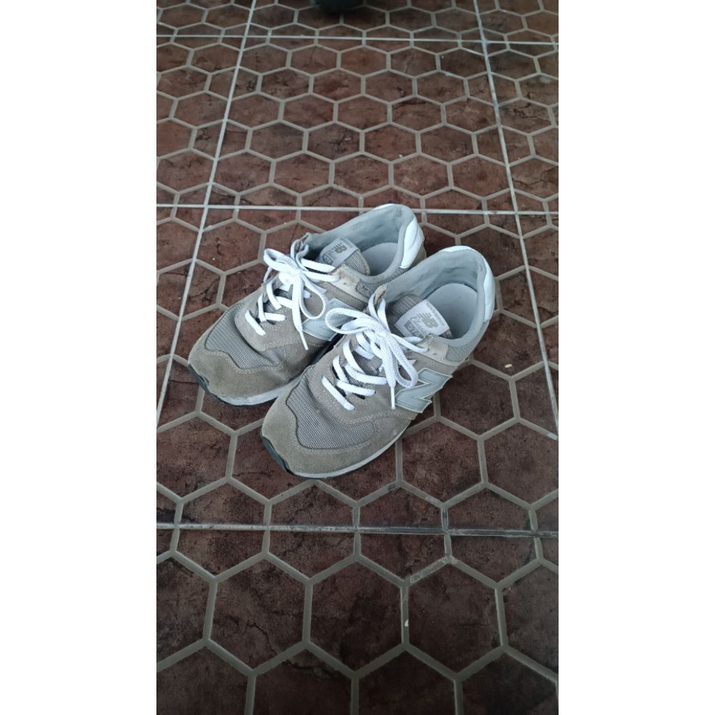 NEW BALANCE 574 CLASSIC SECOND