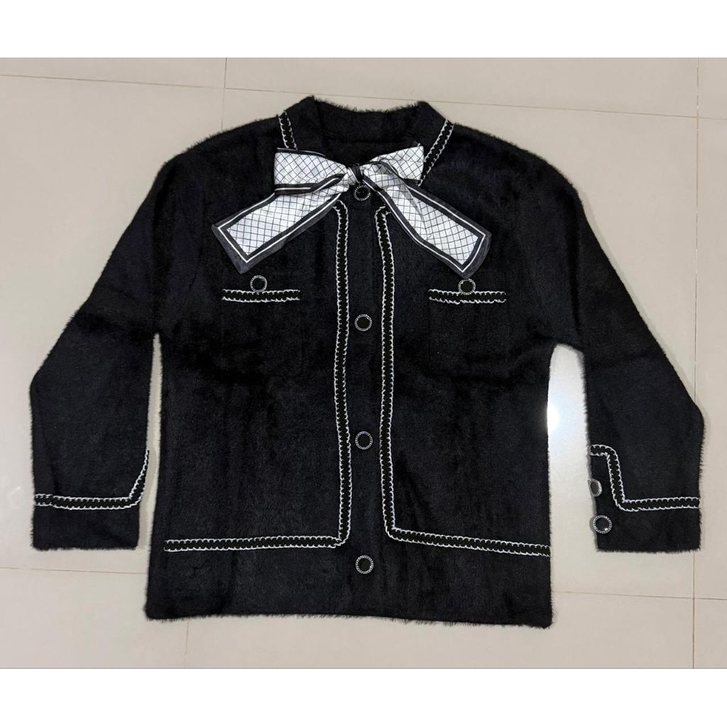 sweater bulu model korea