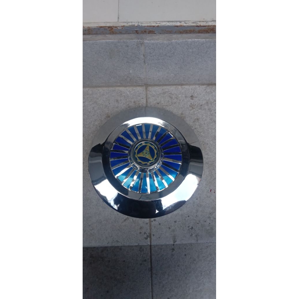 Wheeldop Vigano Ring 10 Merah dan Biru Vespa Sprint