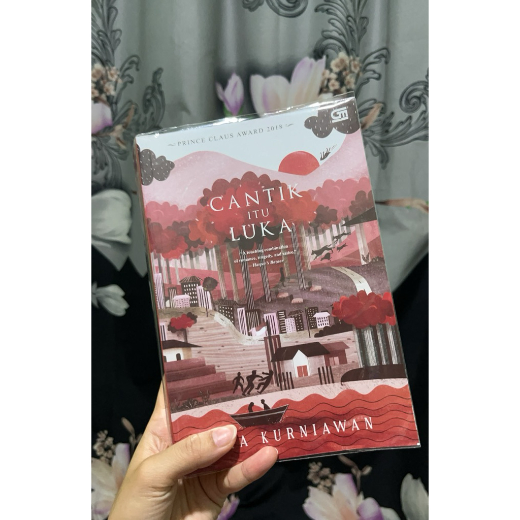 Preloved Novel Cantik Itu Luka