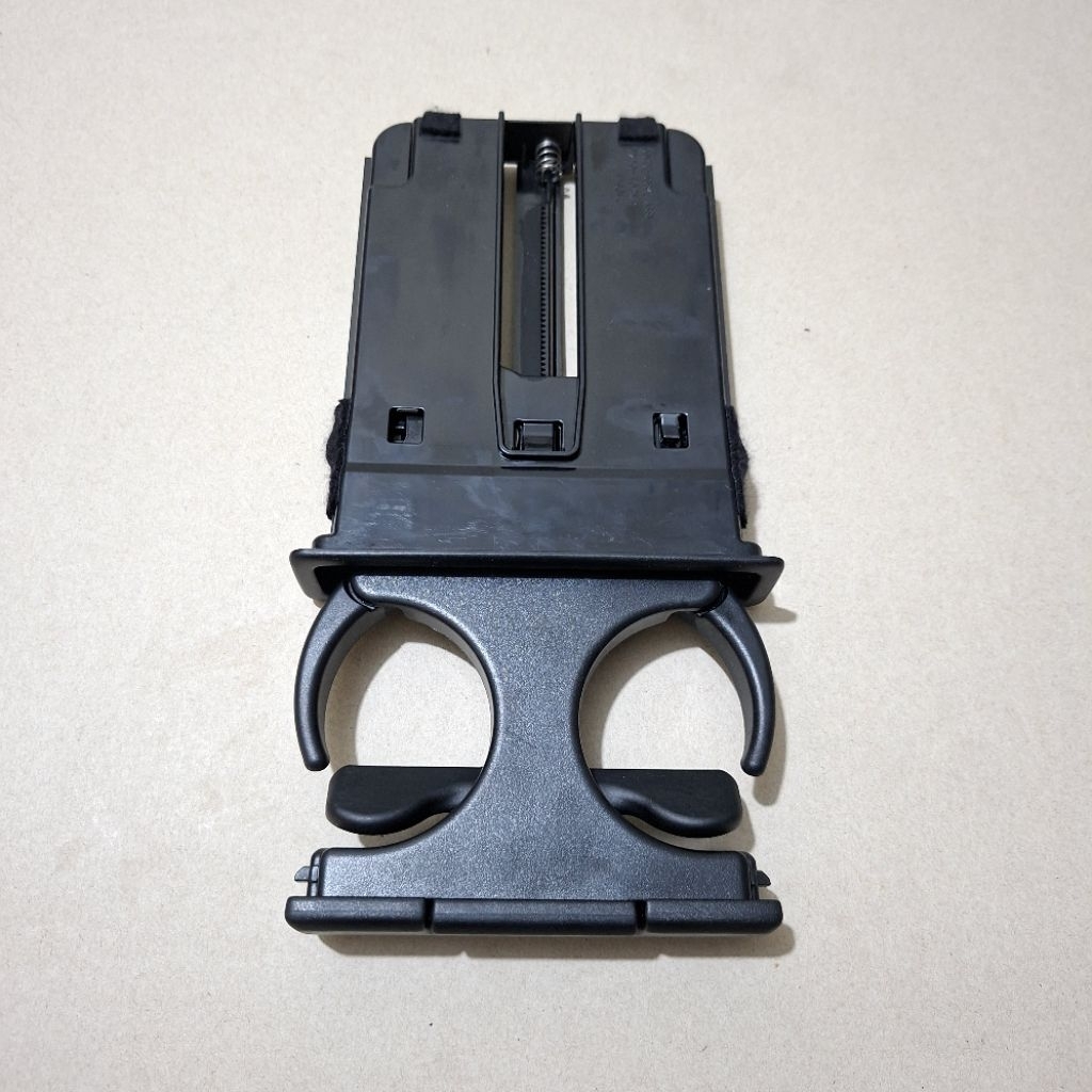 Cup Holder Arm Rest Jok Tengah Toyota Innova Reborn, Toyota Fortuner Vrz Srz Original