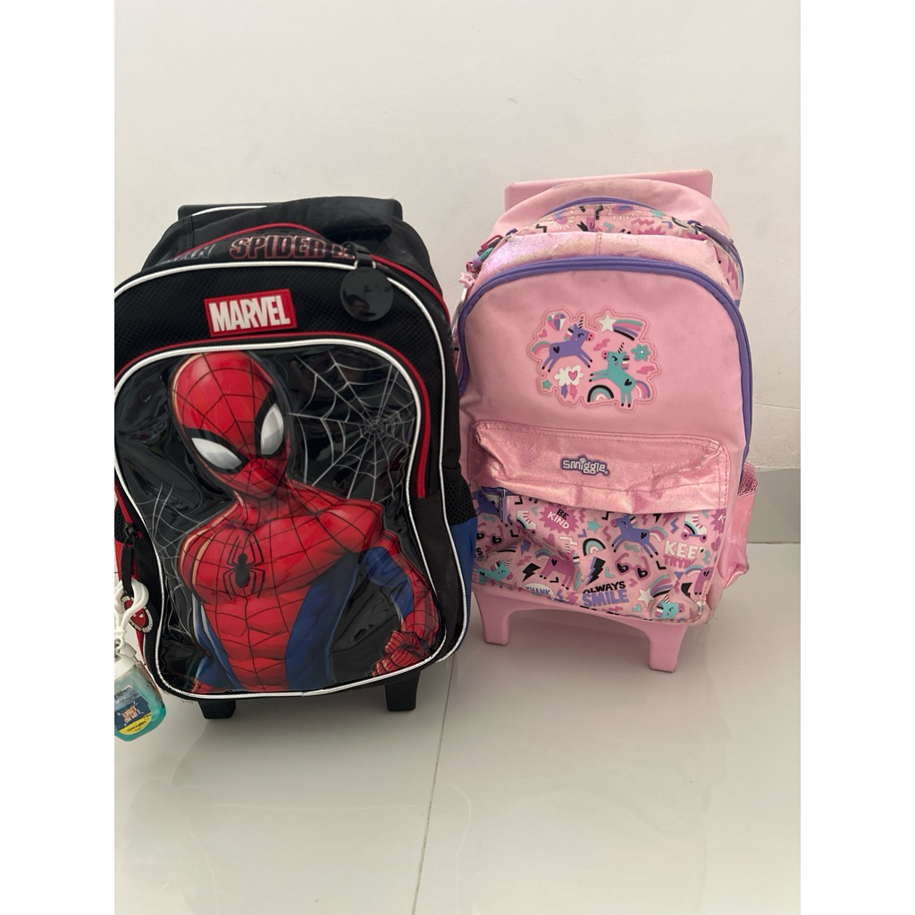 tas bekas anak sekolah / kado / hampers TK / SD smiggle / marvel / sovenir ultah anak