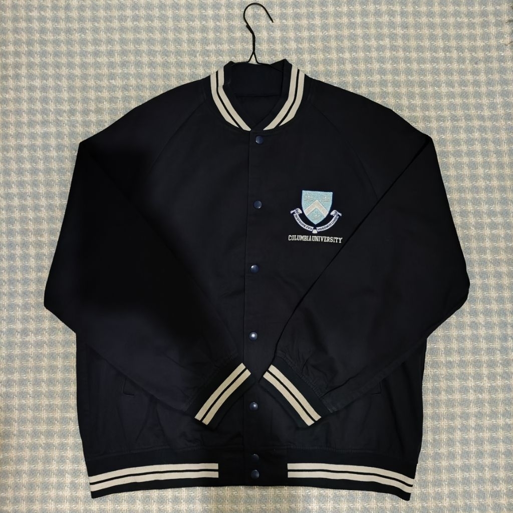 jacket varsity columbia university x GU dark navy size XL (likenew)