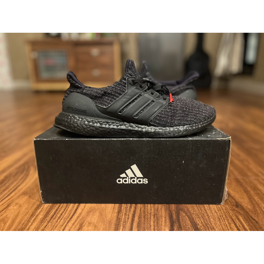 Ultraboost 4.0 Tripleblack DNA