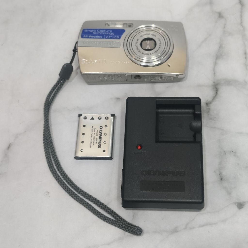 OLYMPUS STYLUS 710 MULUS MURAH BERGARANSI