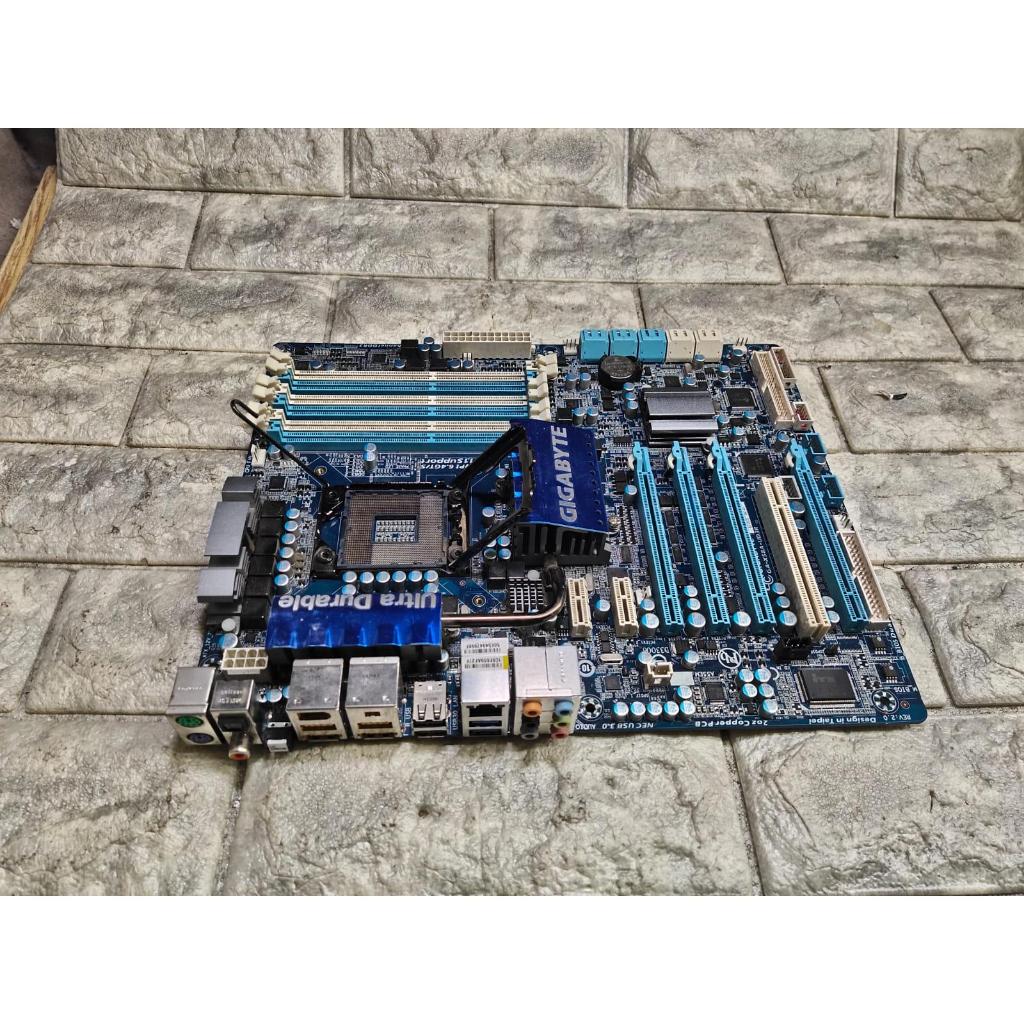 Motherboard GIGABYTE GA-X58A-UD3R ( BERGARANSI )