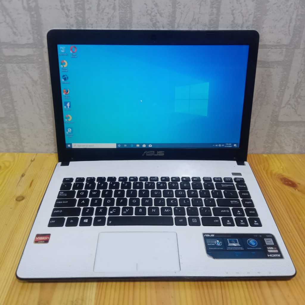 Laptop Asus X401u, Amd C60, Radeon Hd 6290, Ram 2/320Gb, White