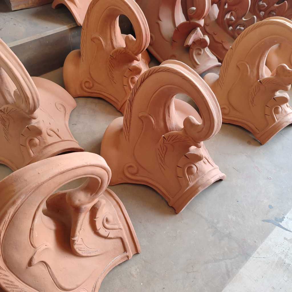 PERTIGAAN WUWUNG MODEL WERKUDORO BUAT RUMAH LIMASAN