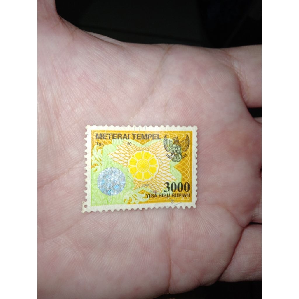 Perangko tempel kuno nominal 3k, edisi tahun 2000, asli, kondisi ok baru, harga 100k. (Free bonus ra
