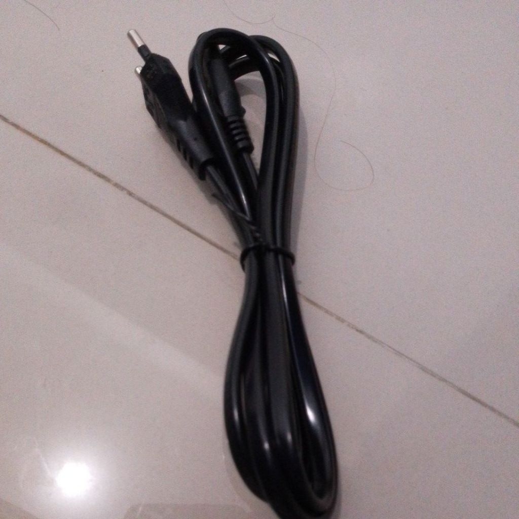 kabel laptop angka 8 1,5m