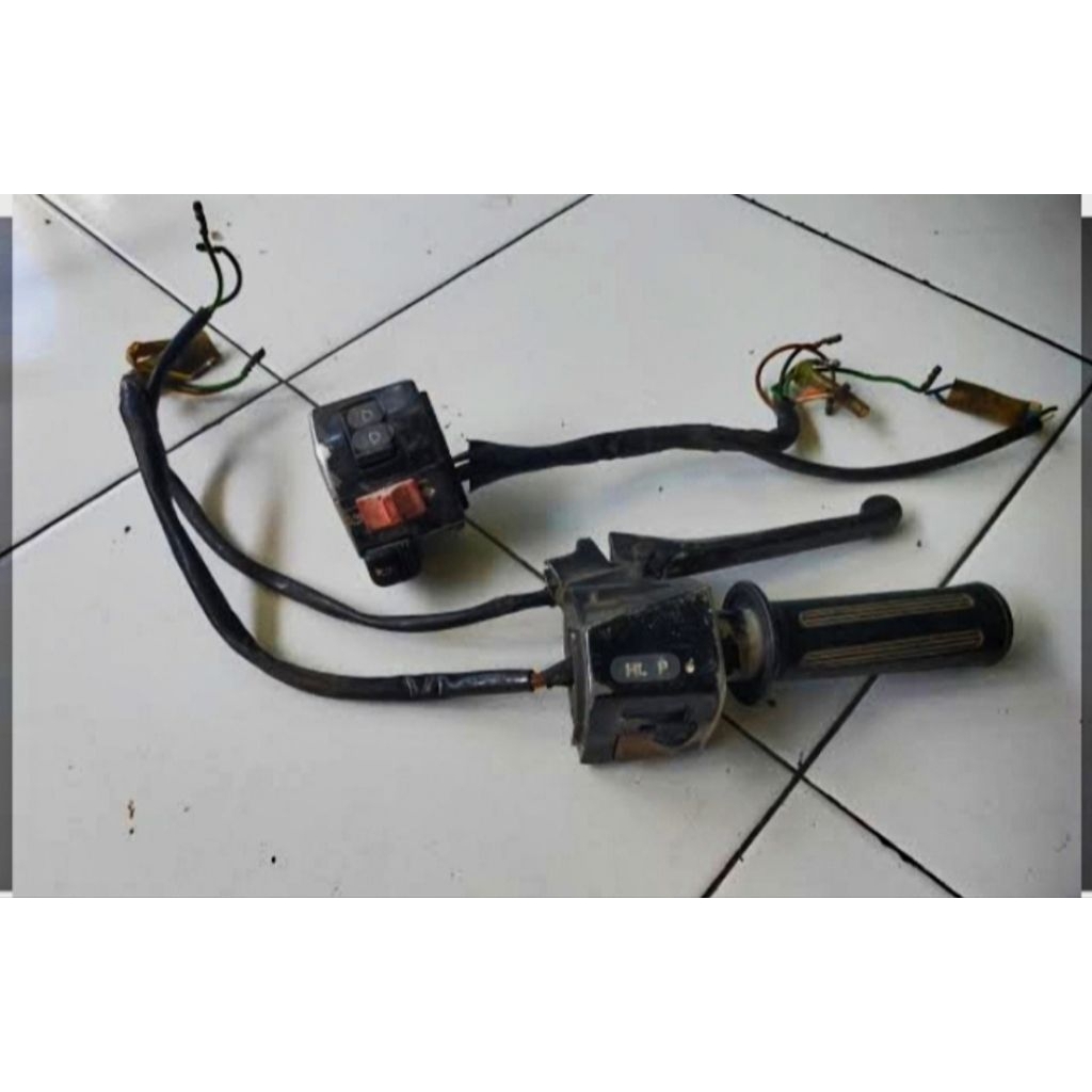 Holder saklar kanan kiri Astrea prima,star,grand original seccound