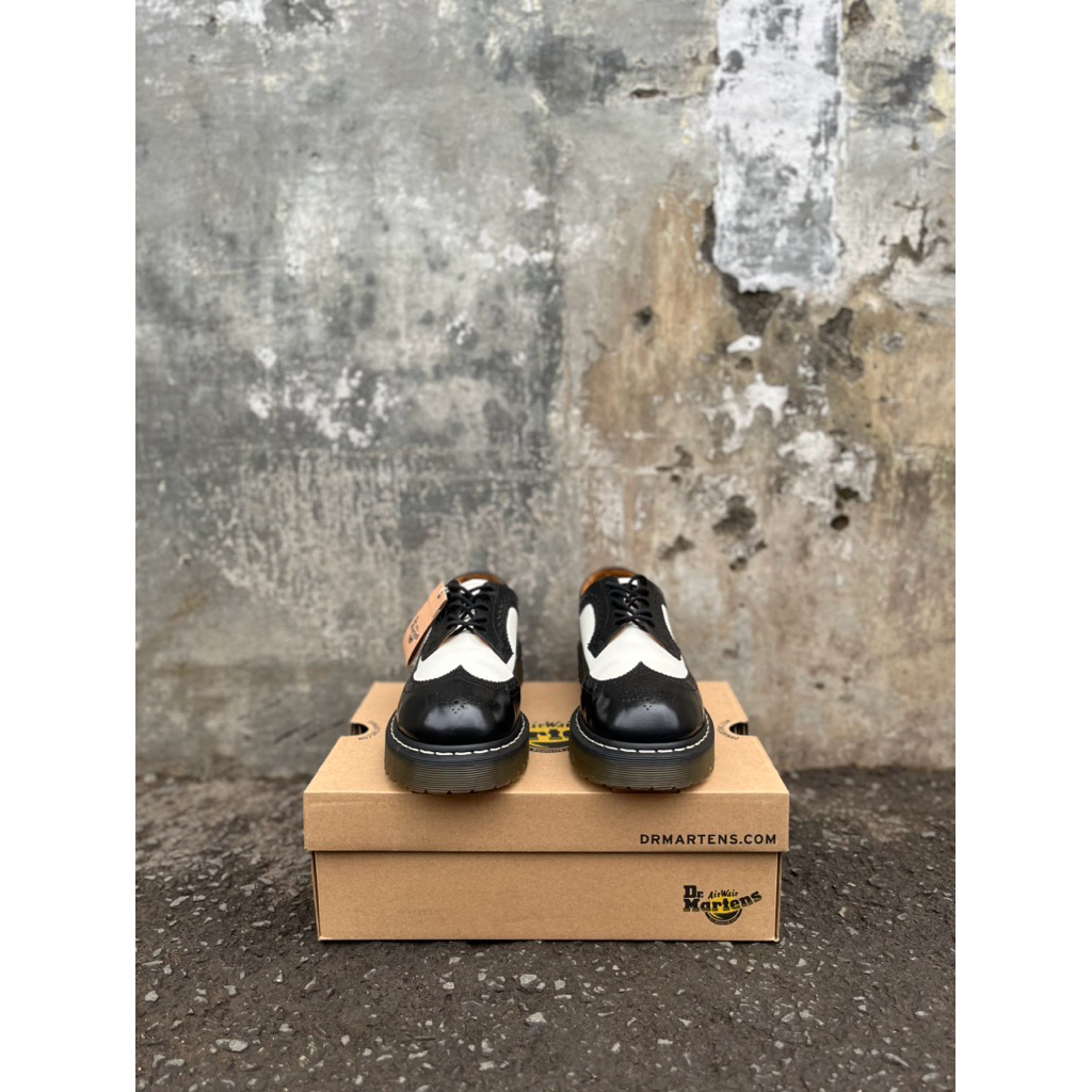 Dr martens 3989 Bex Brogue black white Size 42