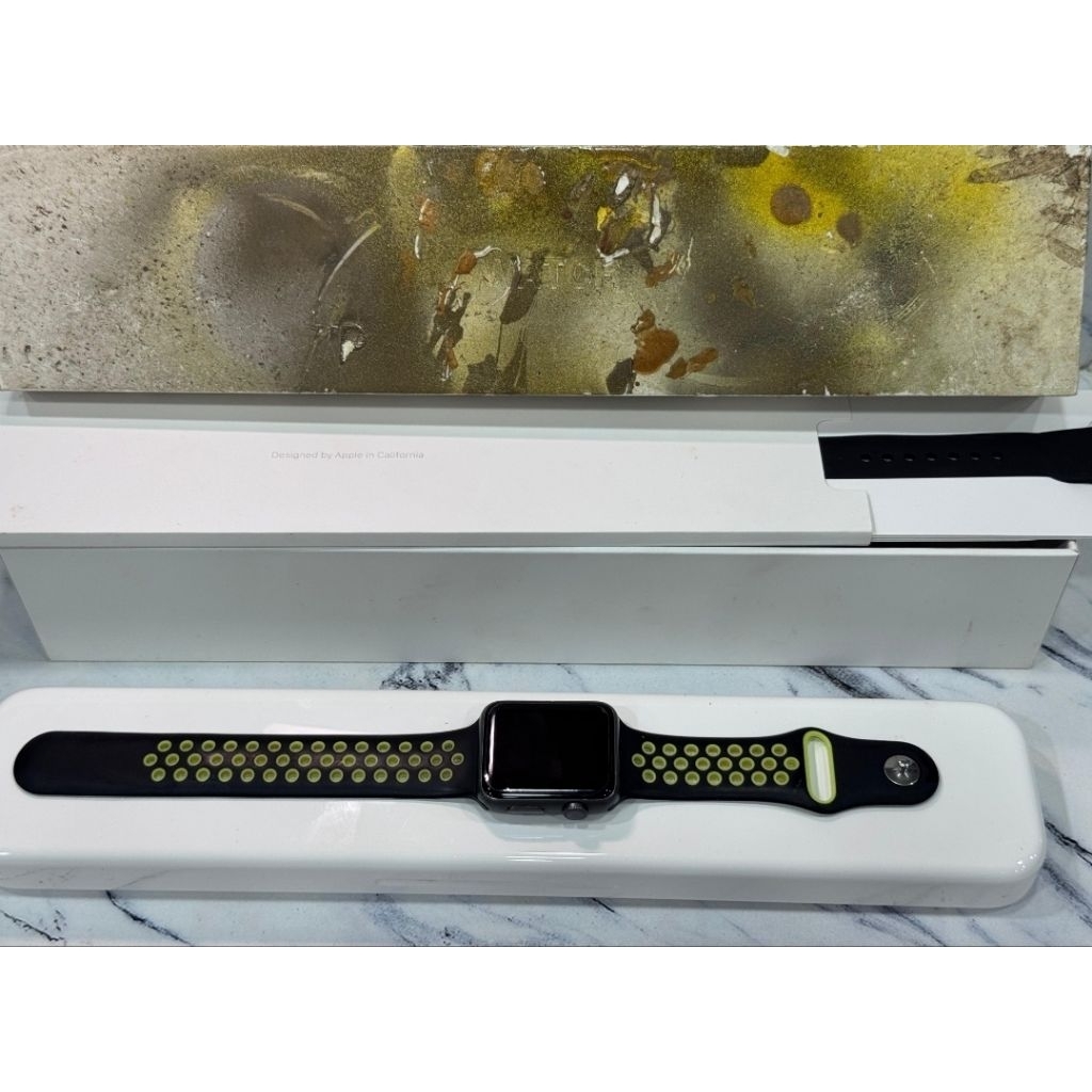 SECOND APPLE WATCH 42MM EX IBOX