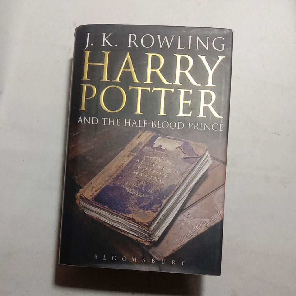 Mas Joko - Second Book Novel HARRY POTTER JLD 6 HC English import