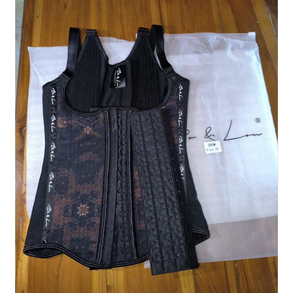 Korset Cikor mest batik longso