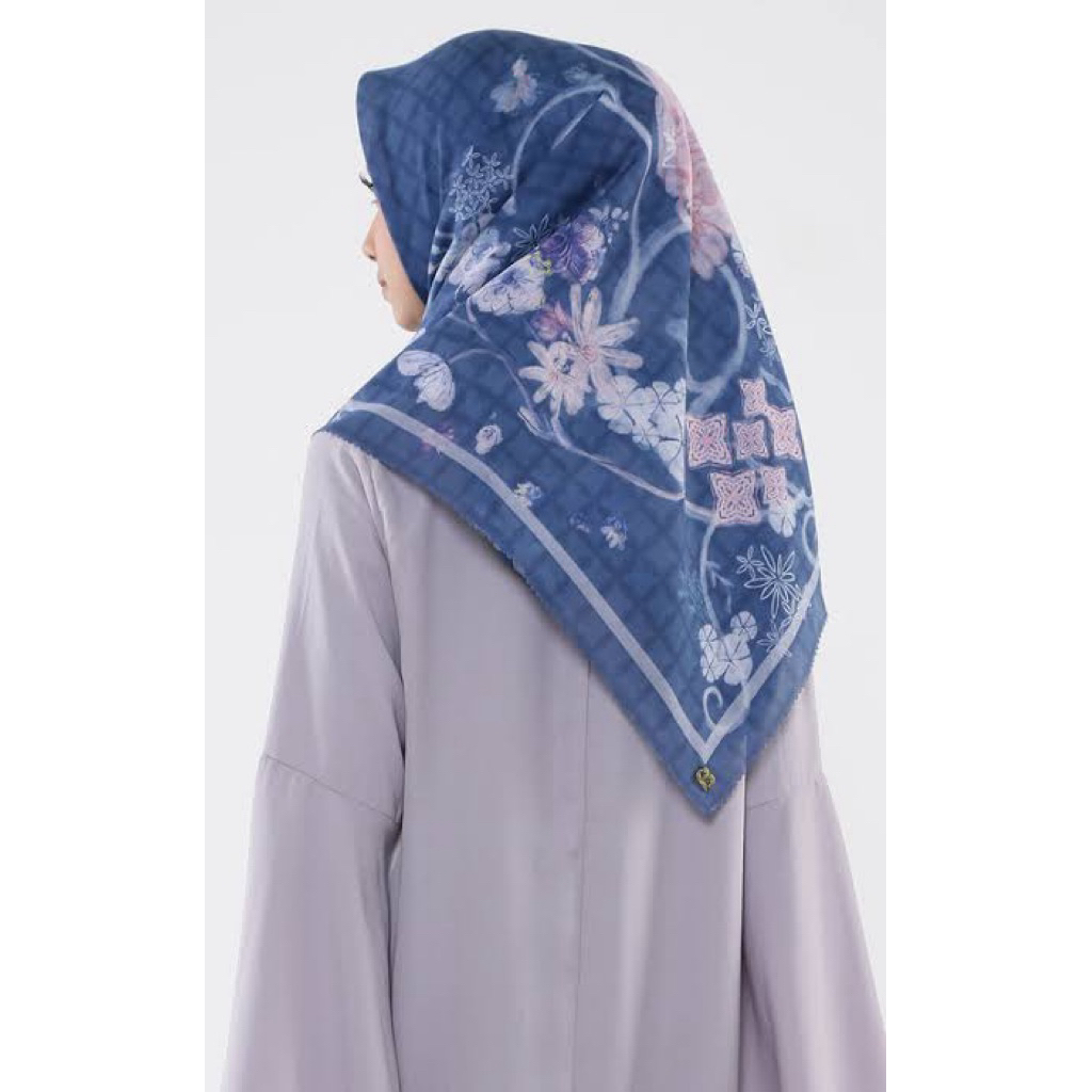 Buttonscarves Sofya Bijou New As Is