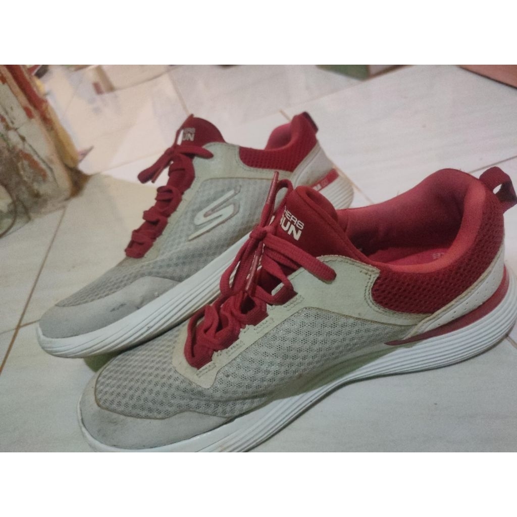 skechers ultra go