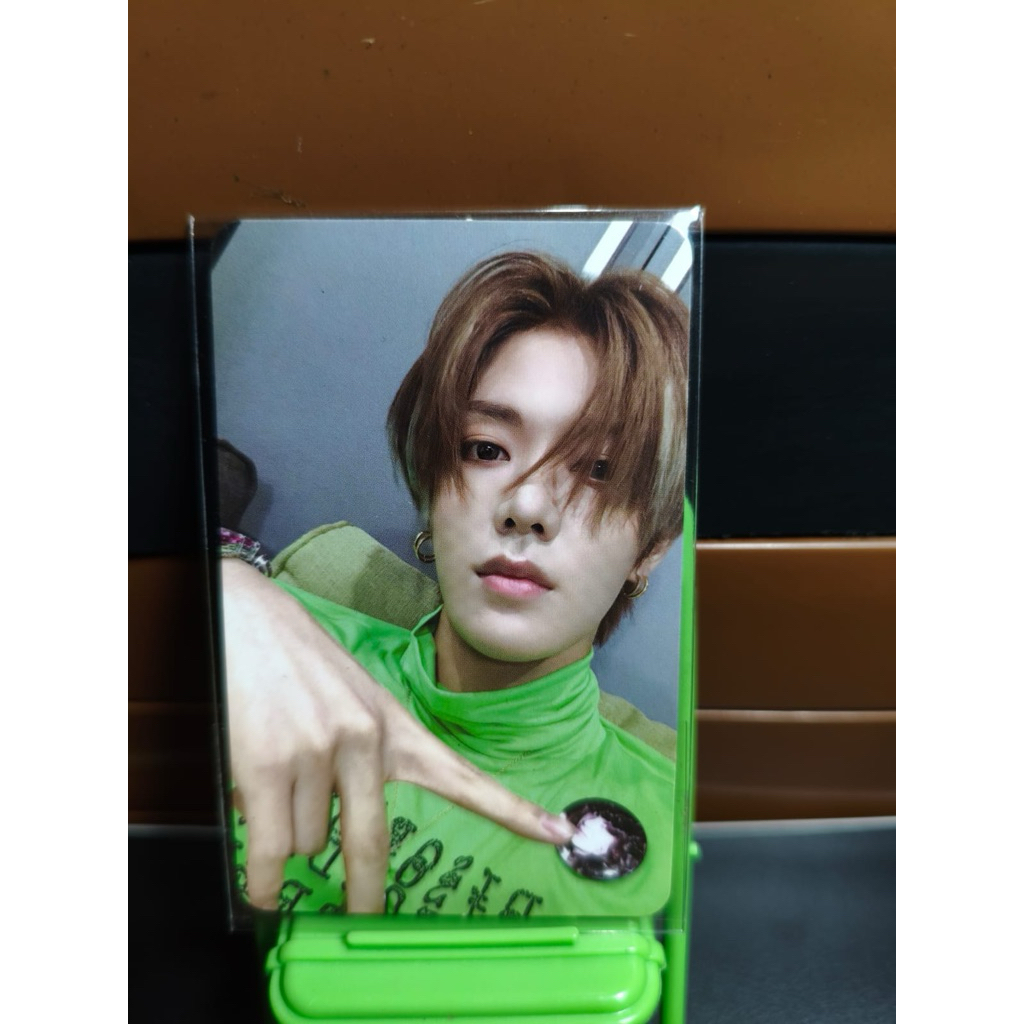 PC YUTA NCT 127 STICKER OFFICIAL