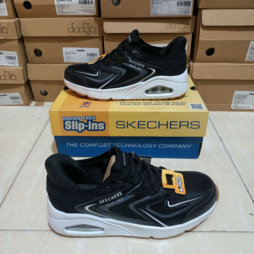 Skechers Uno Flow  ( Size : 35 , 36     )