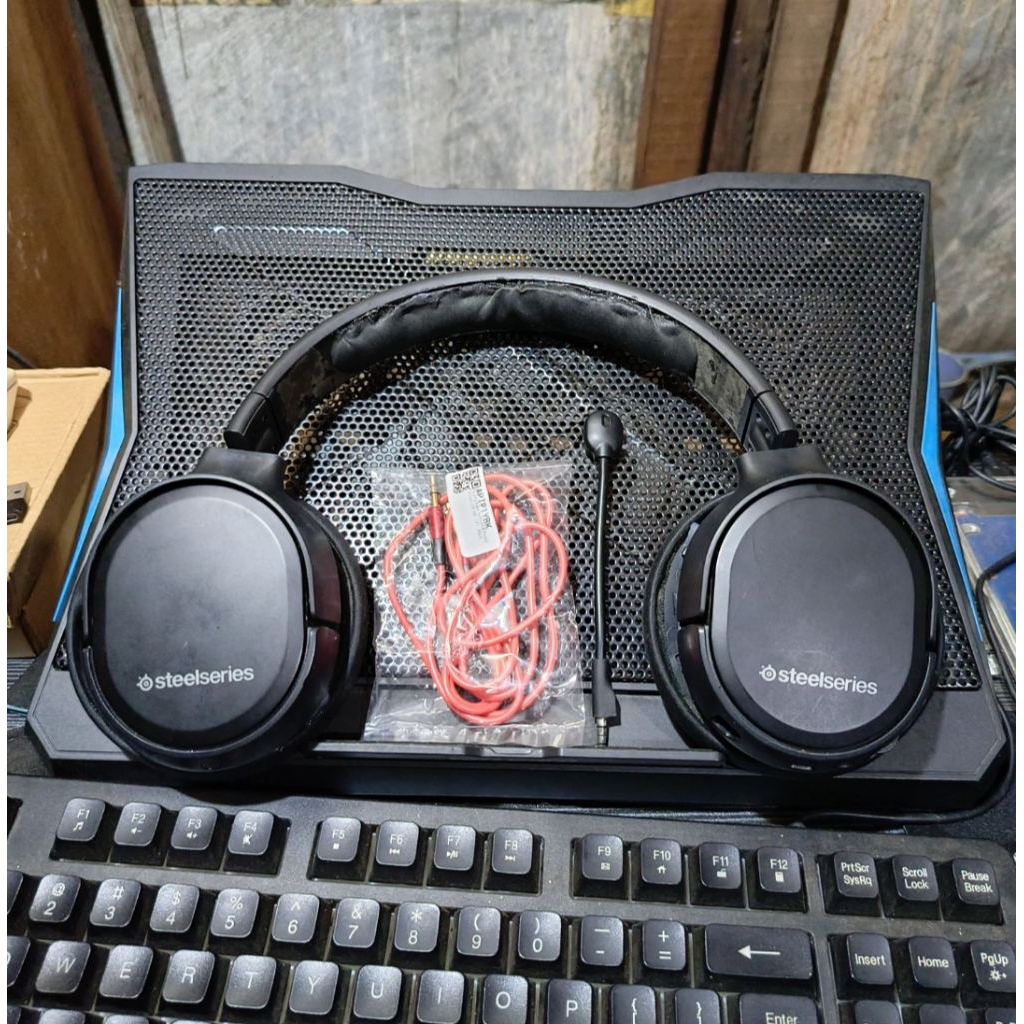 STEELSERIES ARCTIS 1 WIRELESS