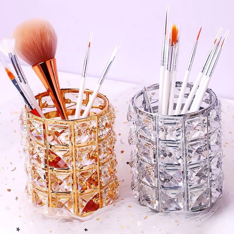 Tempat brush acrylic