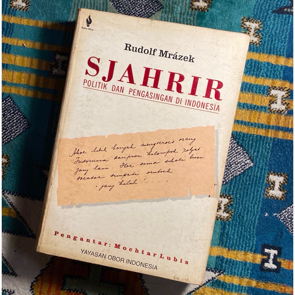 BUKU SJAHRIR POLITIK DAN PENGASINGAN DI INDONESIA RUDOLF MEAZEK ORIGINAL RARE SUPER LANGKA PRELOVED 