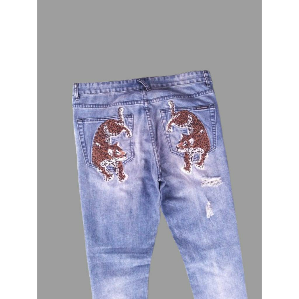 Super Rare DOLCE & GABBANA Jaguar Embroidery Vintage Jeans