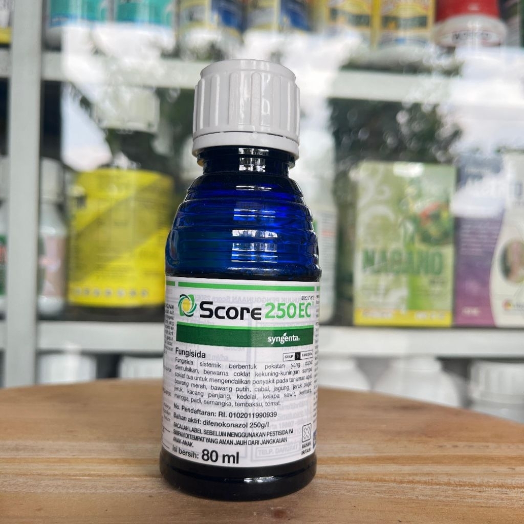 Score 250EC 80ml / 250ml - Fungisida Obat Jamur Bercak Daun, Busuk Batang, Antraknosa) Pada Padi, Ca
