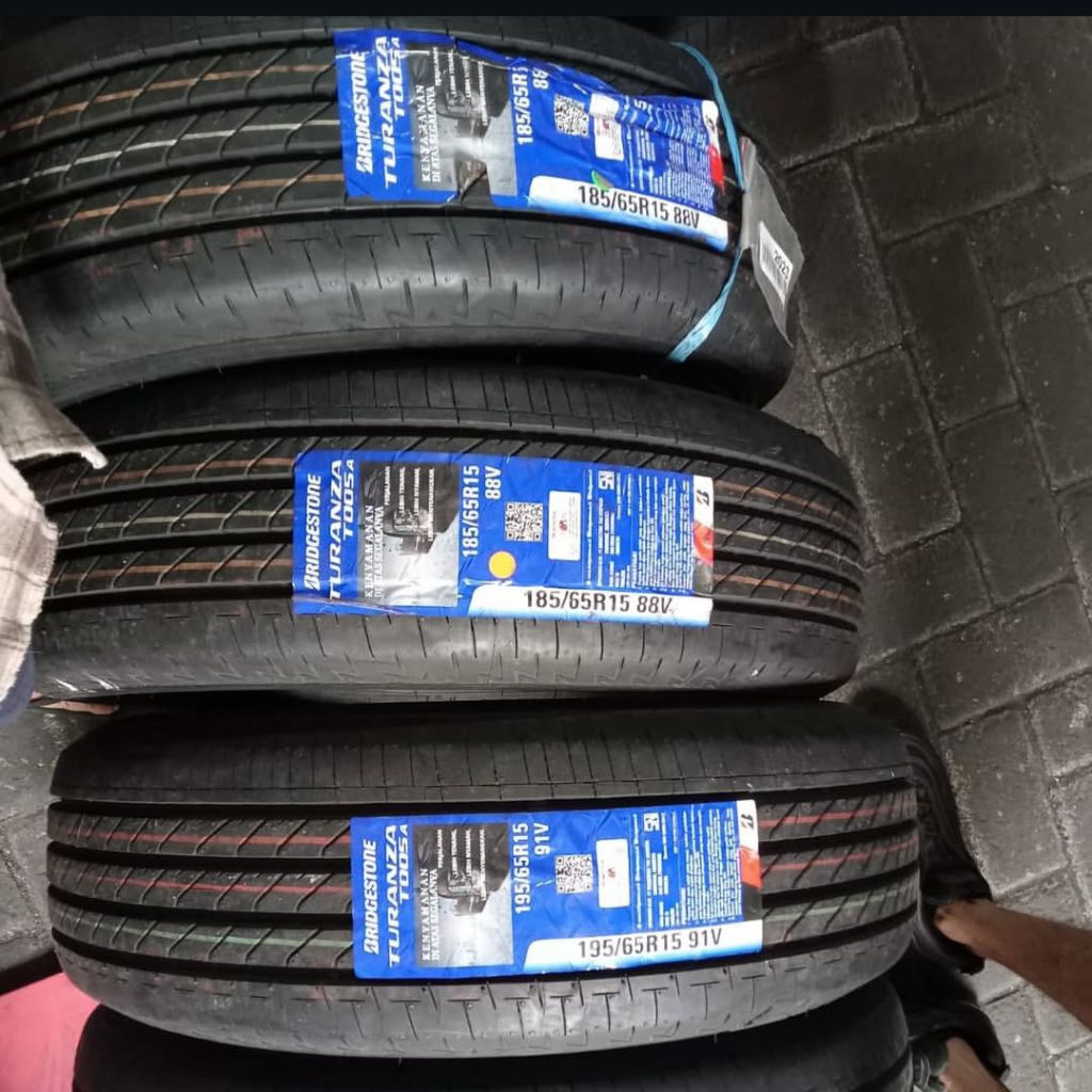 185/65 R15 bridgestone turanza baru