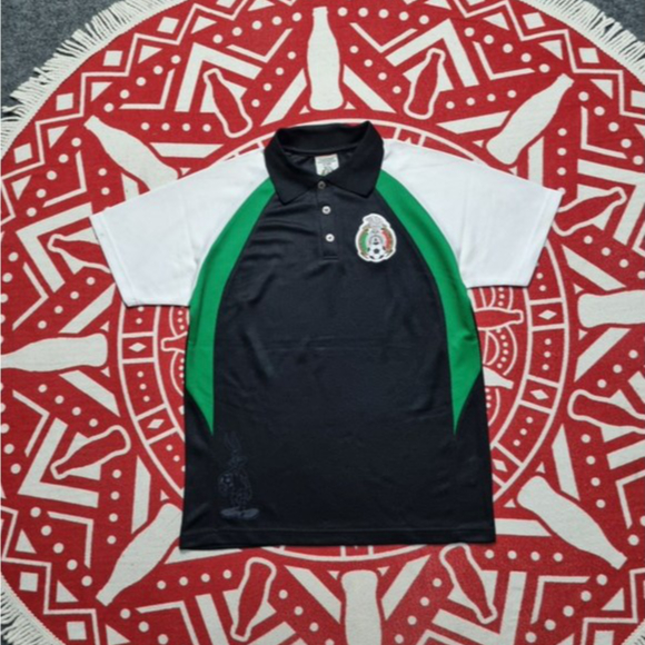 kaos Mexico Soccer Looney Tunes Bugs Bunny Polo Shirt