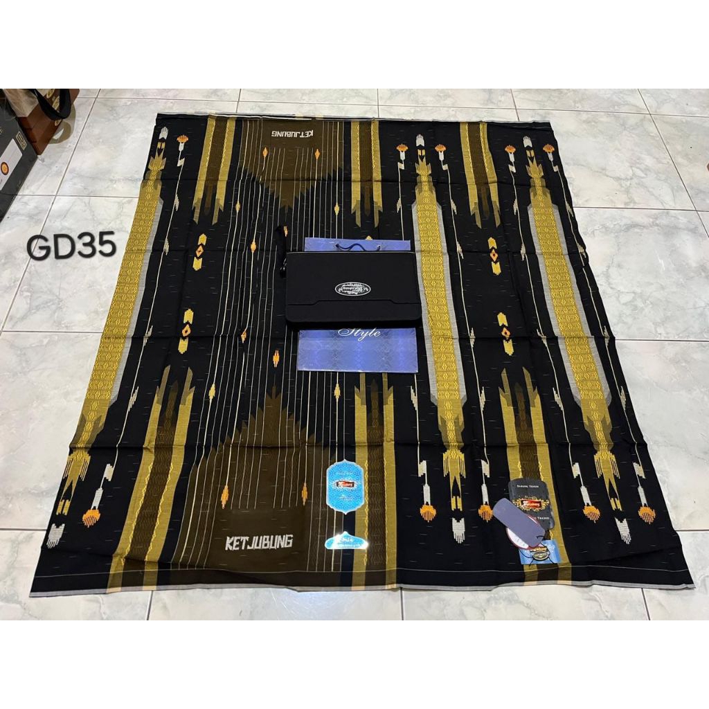 Sarung ketjubung SGD & SKP Grade Red