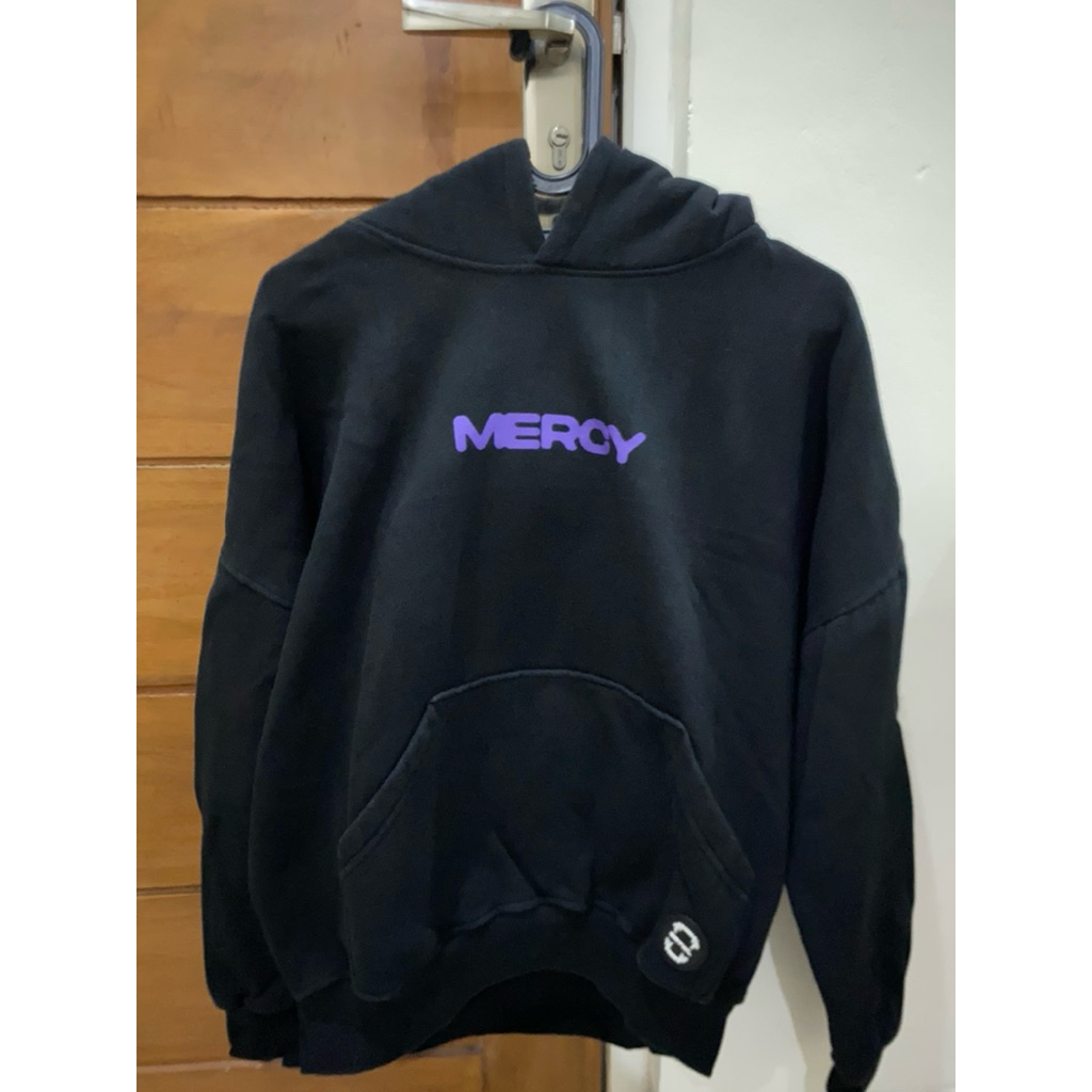 Preloved BRTWL Mercy hoodie