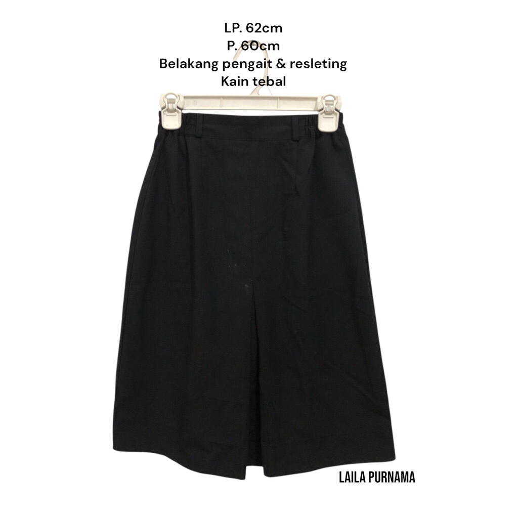 Rok Perempuan Seragam Sekolah SMP/SMA Kemeja Baju OR