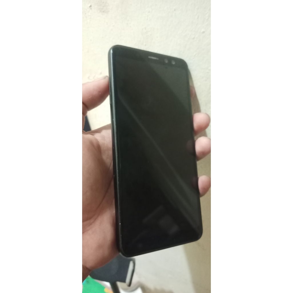 samsung a8 minus lcd