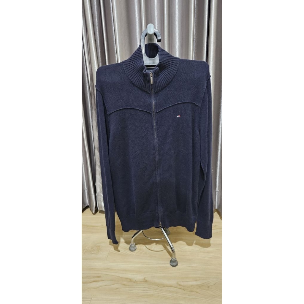 Trektop Knit/Rajut Tommy Hilfiger,Harga 350.000, Blue Navy, Karet-karet aman, Full tag, Kondisi mulu