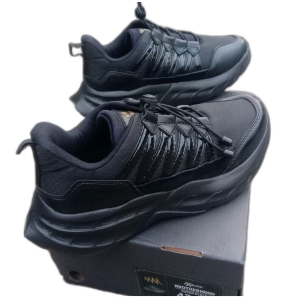 sepatu exduma hitam