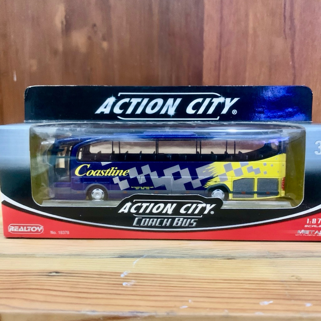 ACTION CITY BUS DIECAST REALTOYS