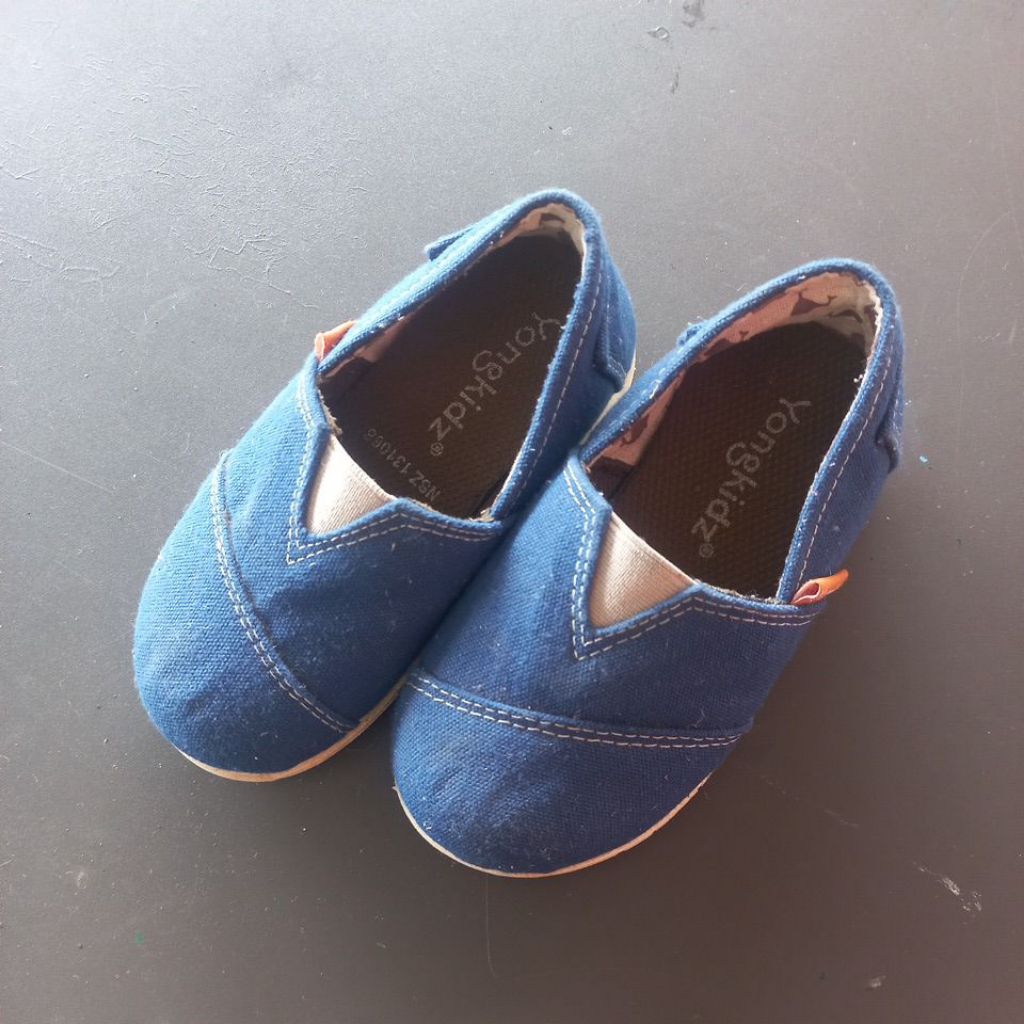 preloved sepatu anak yongkids