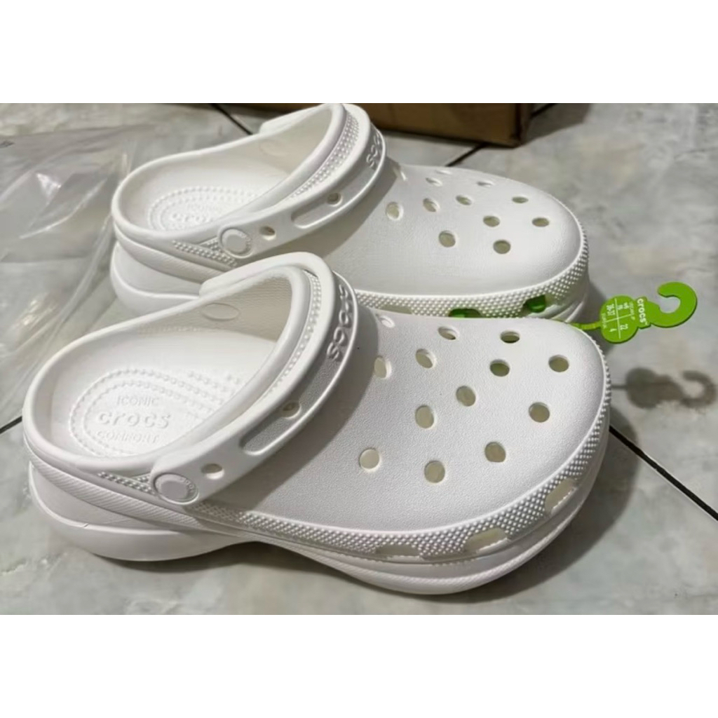 Crocs Women's Classic Bae Clog - White
