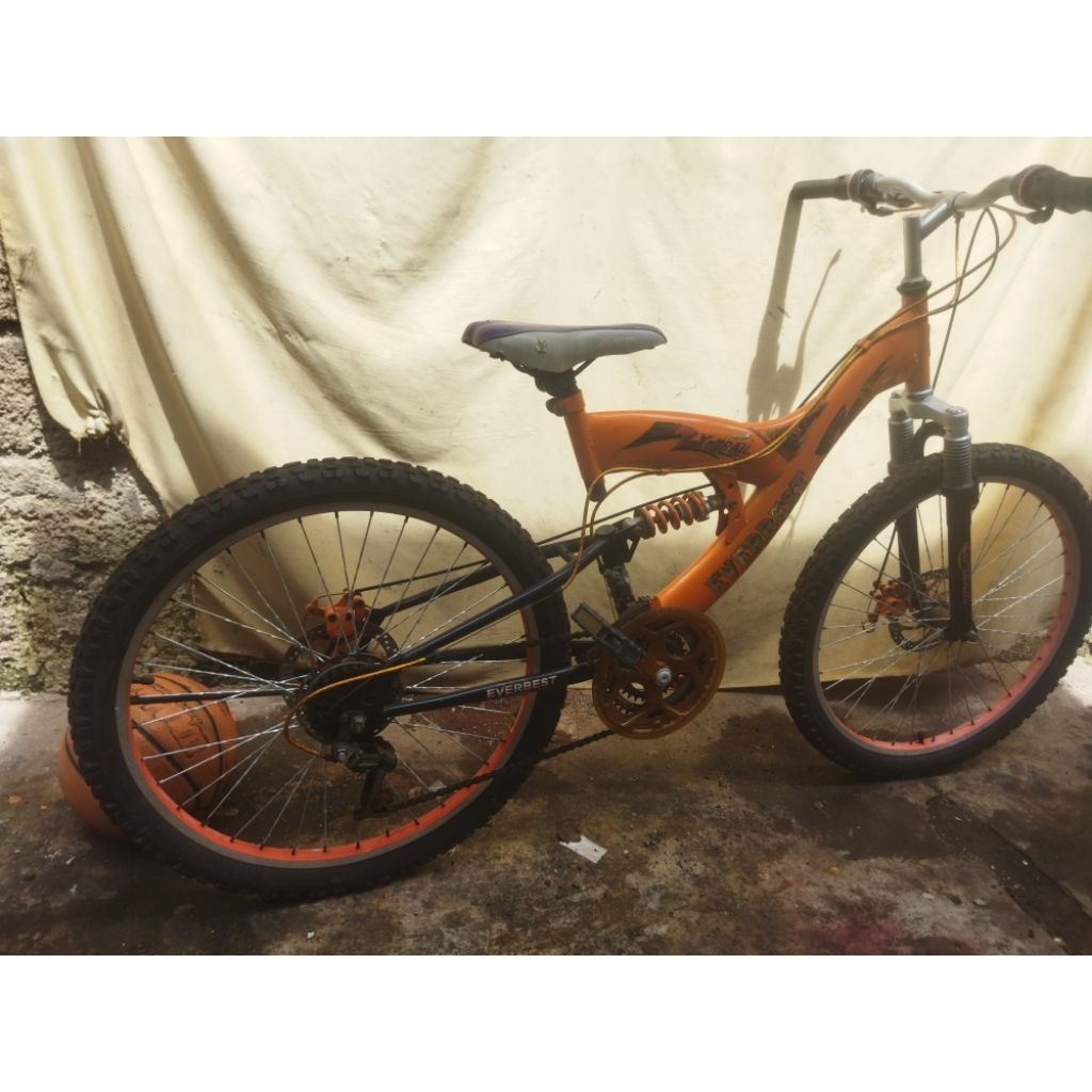 sepeda gunung everbest 24" second