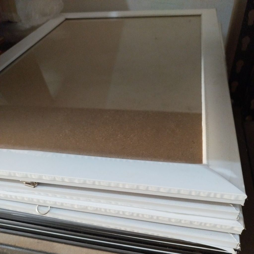 Bingkai kaca A3 32x47 minimalis