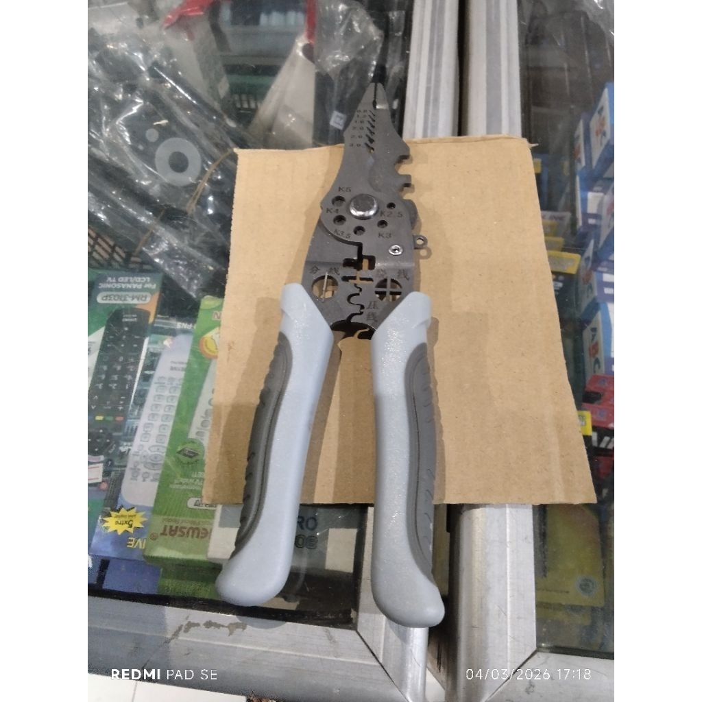 tang dekrustasi kabel pengupas kawat multi