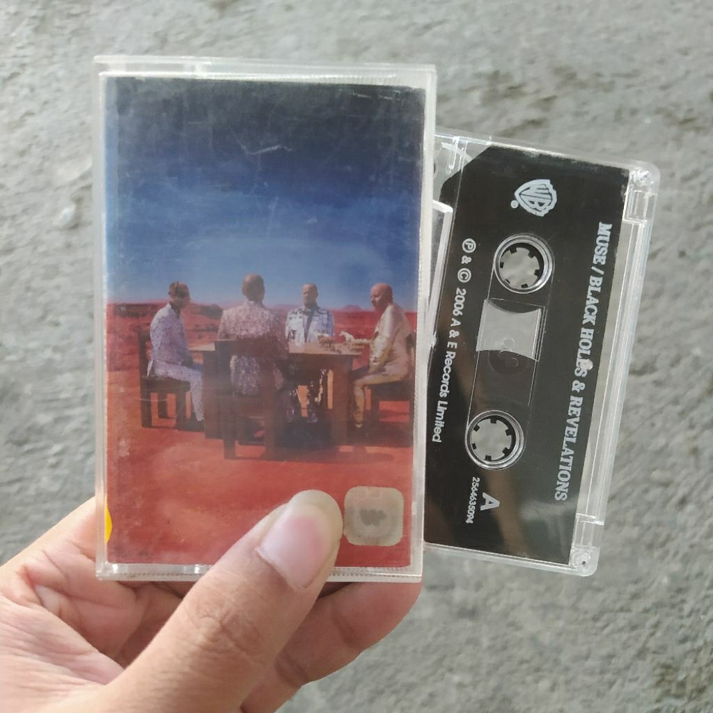 Kaset Pita Muse - Black Holes and Revelations