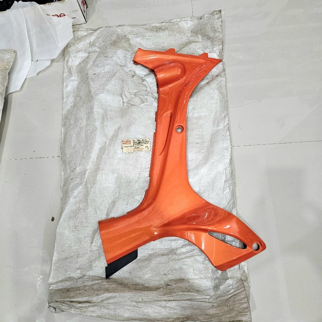 legsil tebeng kap sayap dalam orange oren F1ZR fizr original ygp nos hanya kanan saja