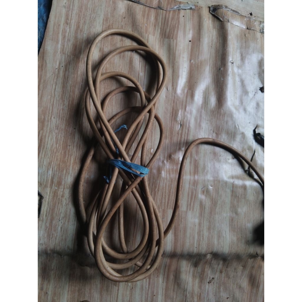 KABEL LISTRIK TEMBAGA