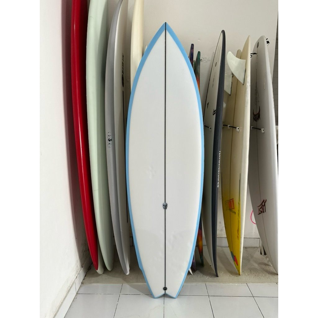 papan surfing CHRISTENSON - line splitter di pake 4 kali aja
